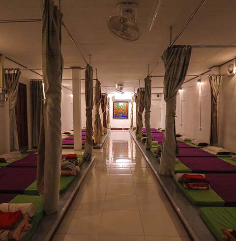 방비엥 퍼스트 마사지 스파